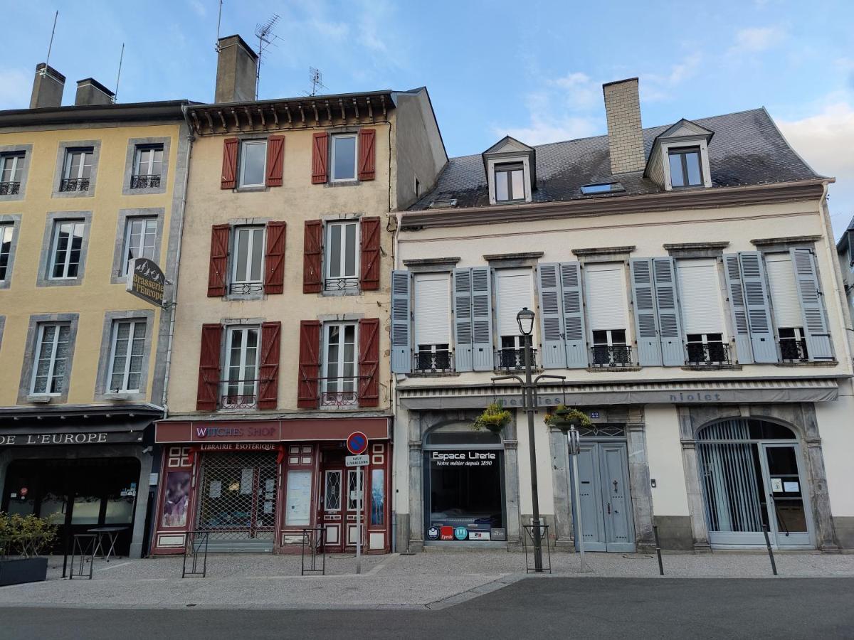 Appartement Centre-Ville Pour Sejour Et Cure Bagnères-de-Bigorre Eksteriør billede